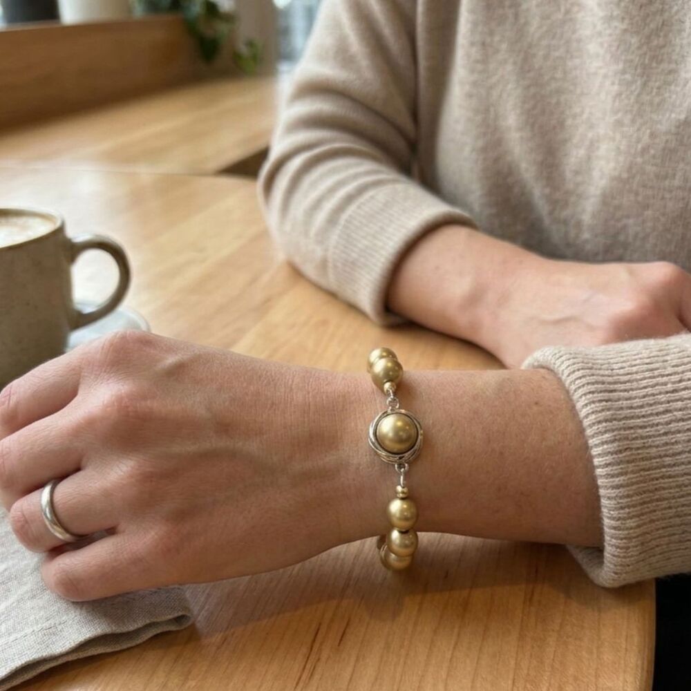 Vintage Gold Matte Pearl Statement Bracelet EUC